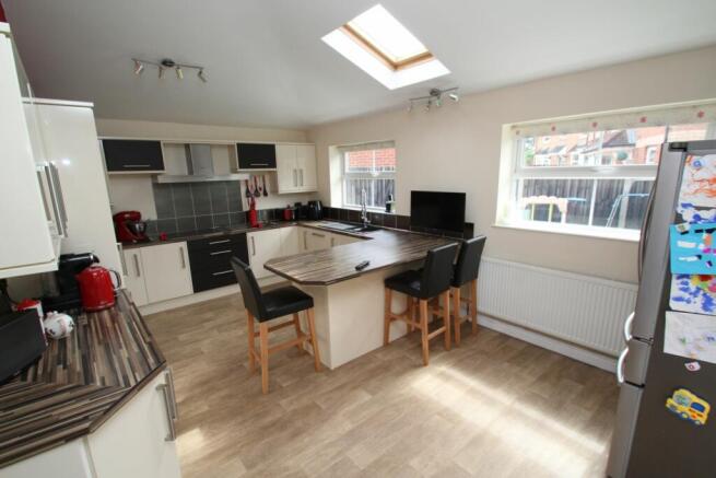 Kitchen/Dining Room