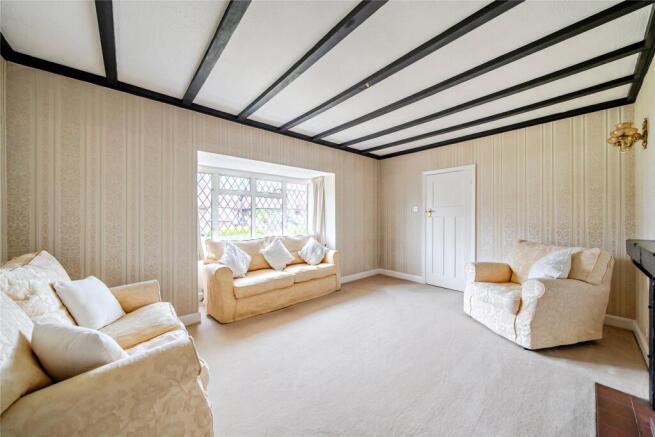 Downsview Avenue, Woking, Surrey, GU22 photo 4