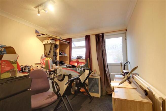2 reception room