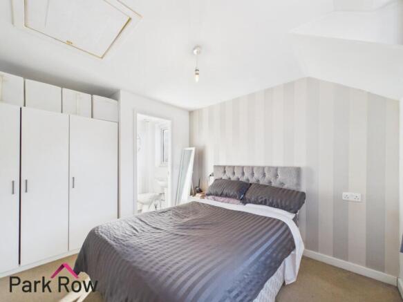 3 bed End of Terrace for sale Image 9