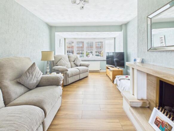 3 bed Semi-Detached for sale Image 7