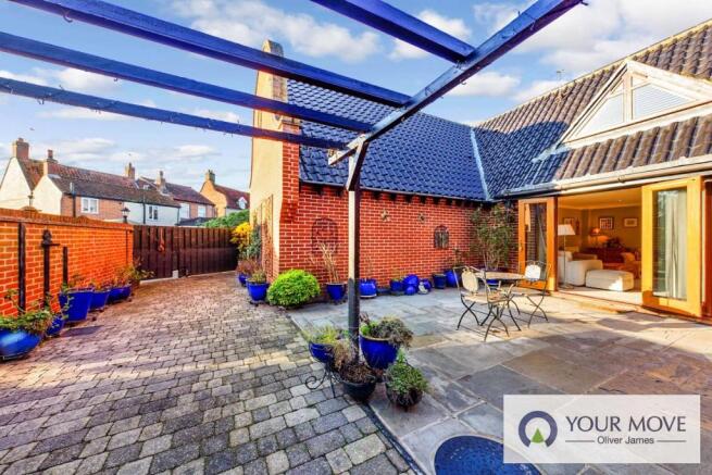 Enclosed Courtyard &