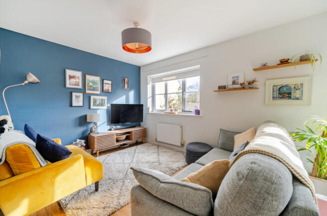 1381514-16-691dc3...