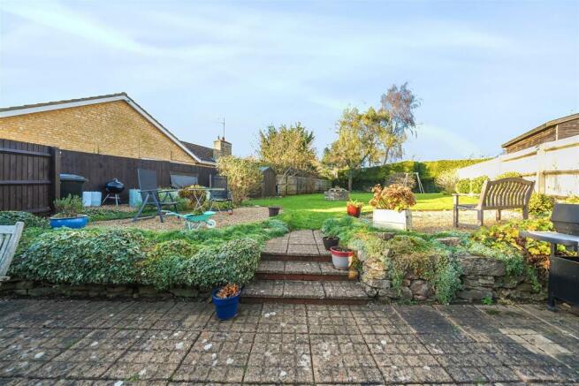 21 Lower Street, Pury End