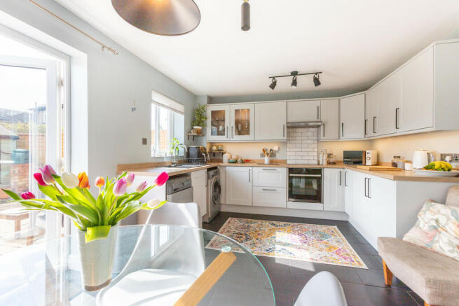 Kitchen/Dining Ro...