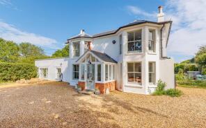 The Well House, West Green, Ryde PO33 1XA