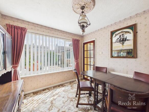 3 bed Semi-Detached for sale Image 10