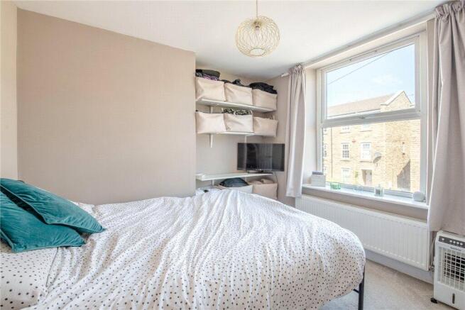 2 bed Terraced for sale Image 9