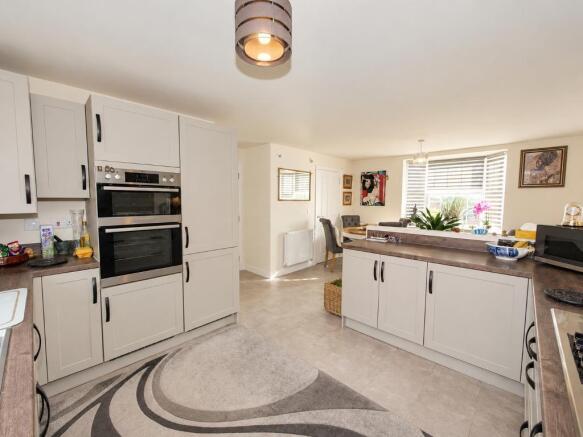 Woodhouse Close, Southport, Merseyside, PR8 5FH photo 4
