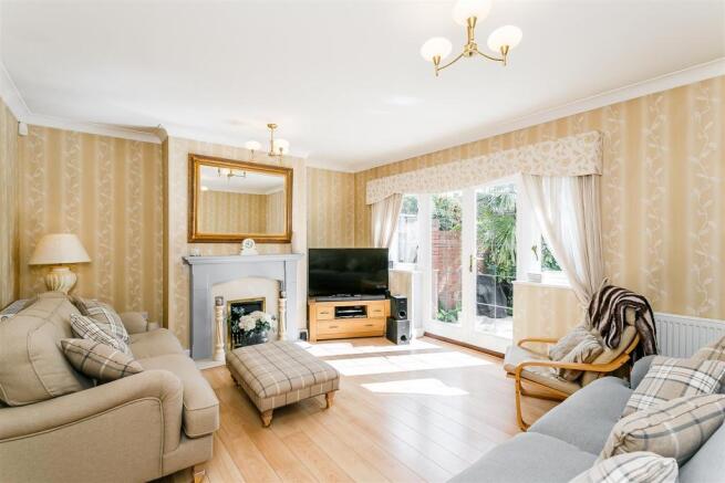 8309336-interior19.jpg