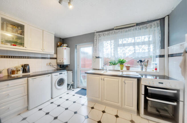 1401173-13-697b2c...