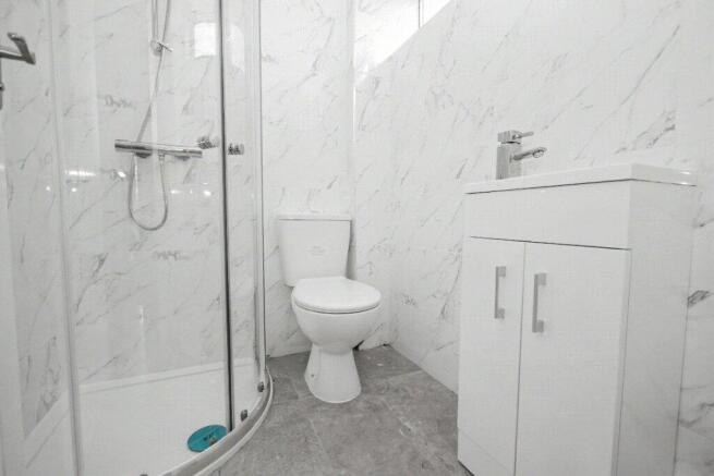 3 bed Terraced for sale Image 6