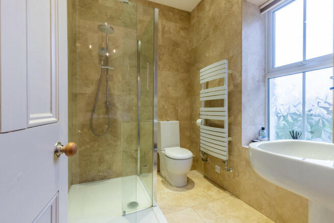 En-Suite Shower R...