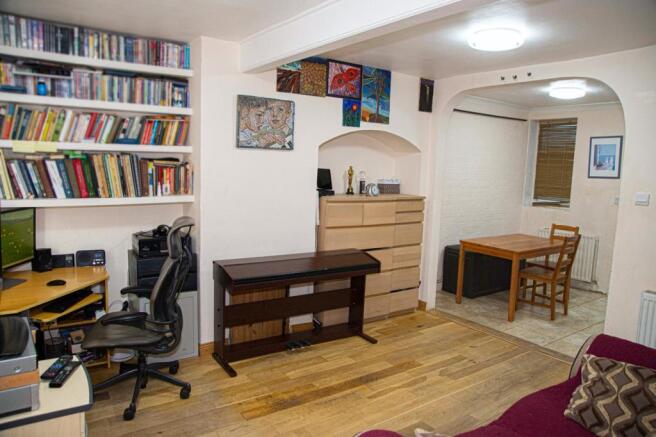 Photo 2