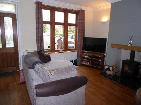 3 bed Town House to rent Image 4