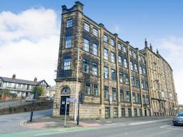 Room 24, 136, Sunbridge Road, Bradford BD1 2PH