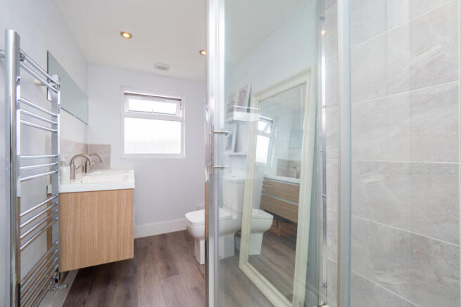 Ensuite Shower
