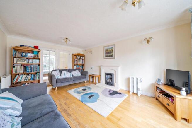 Living Room.jpg