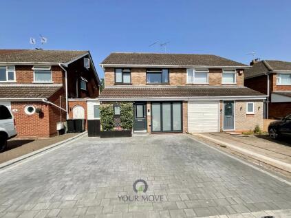 Cloverdale, Stoke Prior, Bromsgrove, Worcestershire, B60
