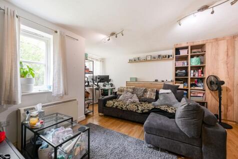 Thyme Close, Kidbrooke, London, SE3