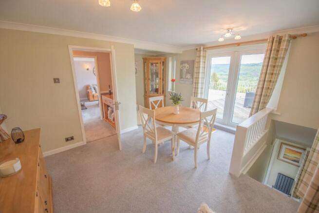 3 bed Detached for sale Image 11