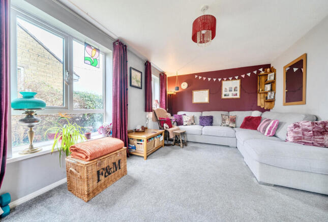 1409584-8-698b494...