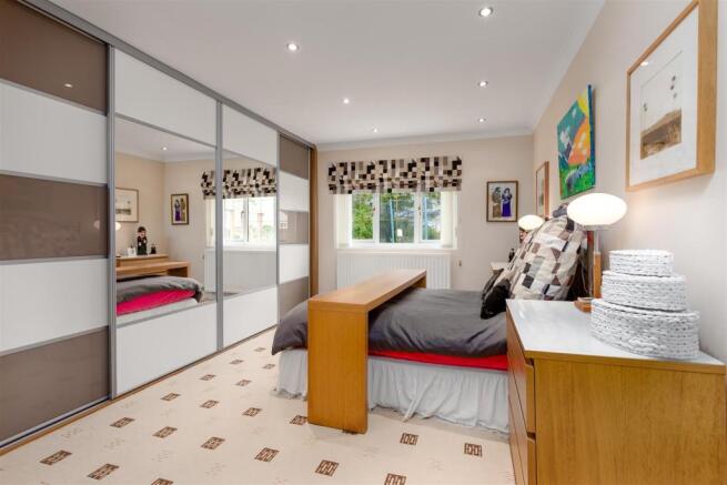 Bedroom Front.jpg