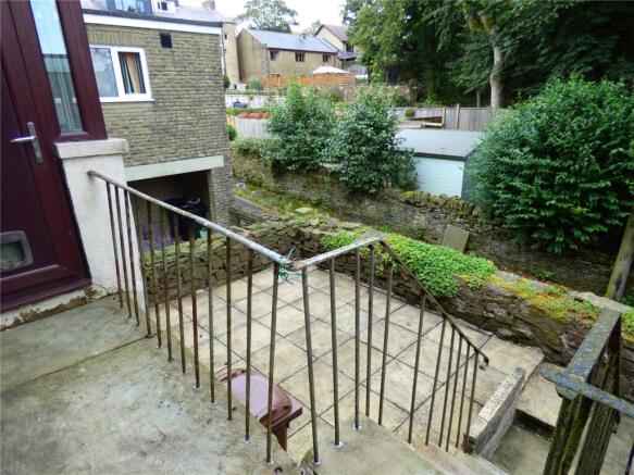 Balcony & Patio