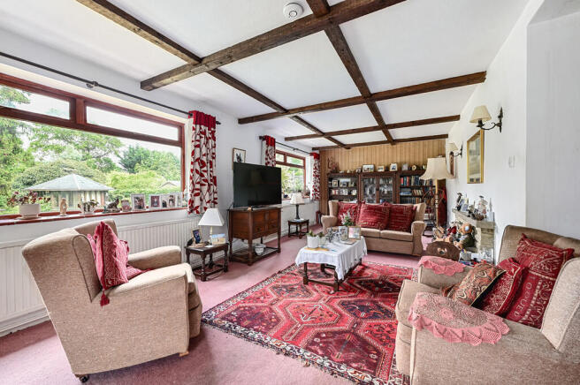 22 Frogmore Rd (1...