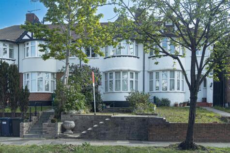 Hampden Way, London, N14