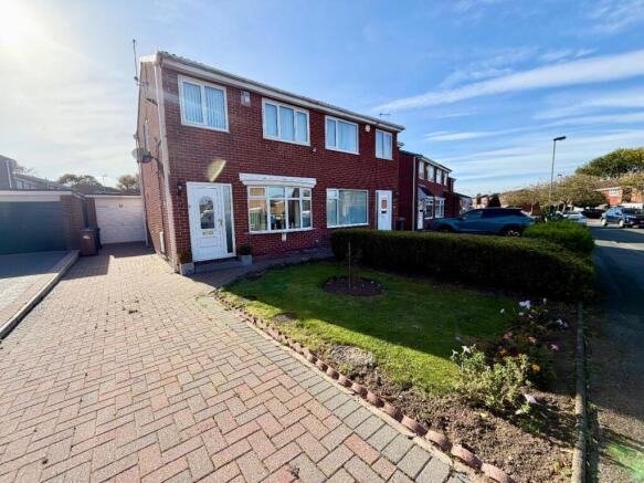 2-bed semi-detached on Sunstar Grove, Marton-In-Cleveland, Middlesbrough, £140,000