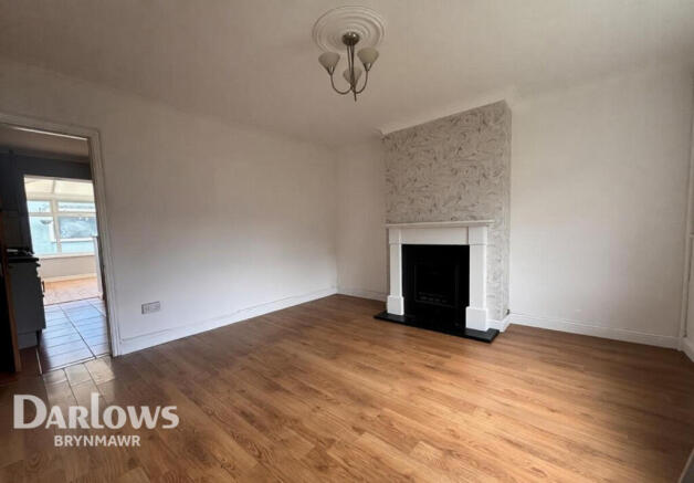 Emlyn Avenue, Ebbw Vale photo 2