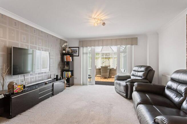18 Park Gardens, Wallyford, Musselburgh, EH21 8DB photo 3