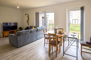 8, Bird Close, Balsall Heath, Birmingham B12 9AP