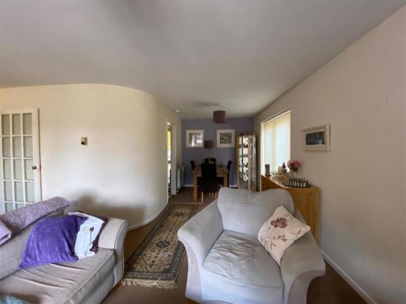 Living/Dining Room