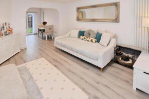 8, Keble Way, Owlsmoor, Sandhurst GU47 0XA