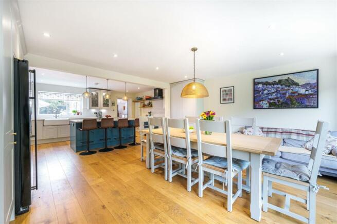 Kitchen / Dining Room