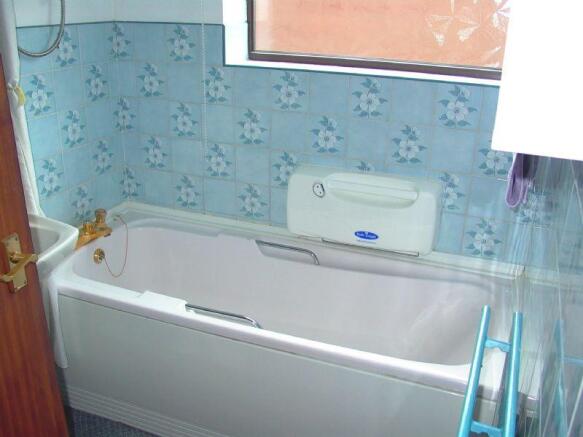 Photo 6