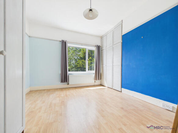 3 bed Semi-Detached for sale Image 10