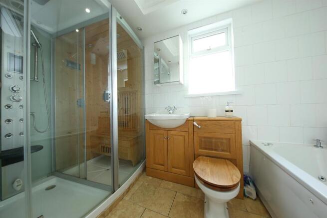 42 Caerphilly Rd 429