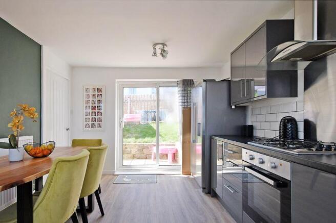 Dining/Kitchen