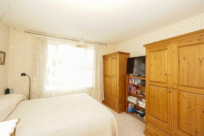 188 Sedlescombe Road North (42)_ Alto.jpg