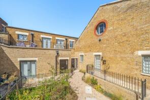 4, Chimney Stack Mews, London SW17 0ZT