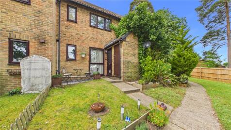 Bluebell Rise, Lightwater, Surrey, GU18