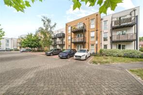 6, Melrose Apartments, Hawker Drive, Addlestone KT15 2FX