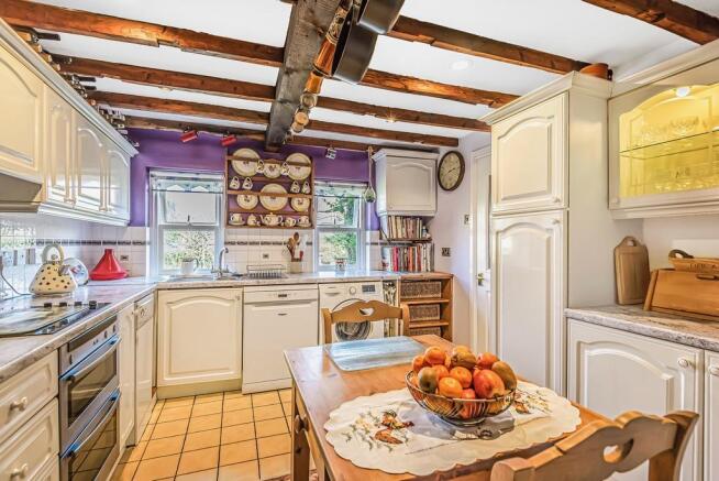 Kitchen/Breakfast...