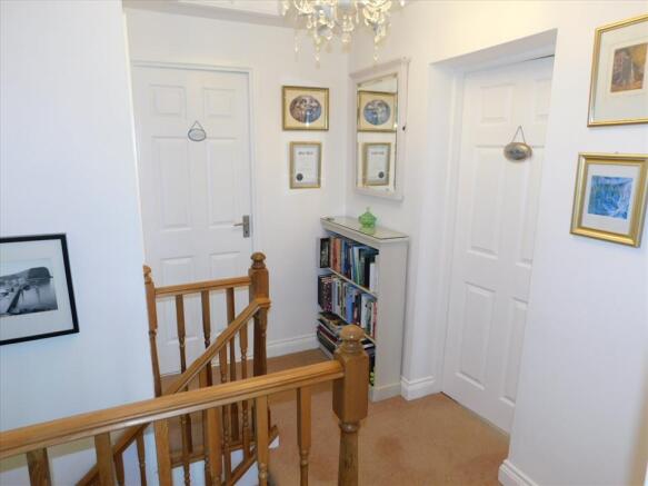 FIRST FLOOR LANDING