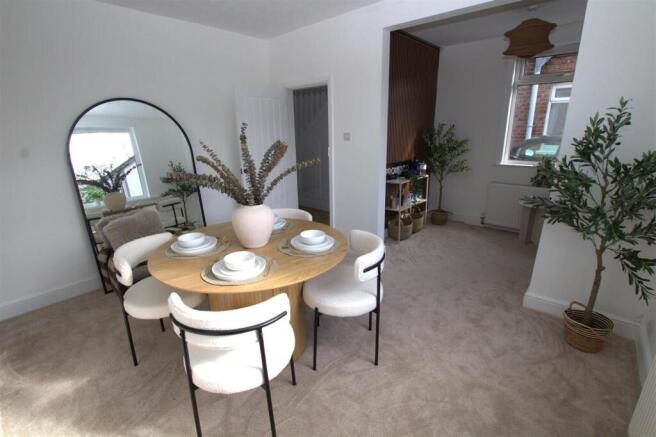3 bed Semi-Detached for sale Image 6