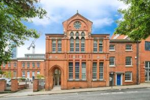 Apartment 14, 80 Scholars Gate, Severn Street, Birmingham B1 1QG