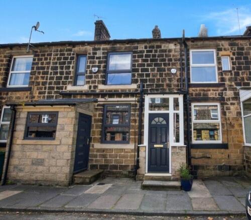 3 bed Terraced for sale Image 12